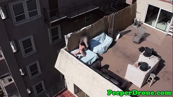 Filmy HD Drone films rooftop sex o mocy