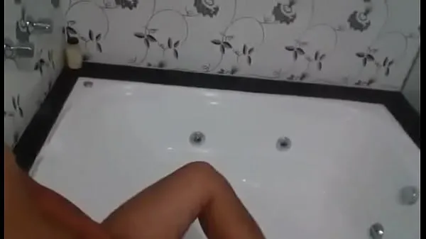 HD antonio in the bathtub močni filmi