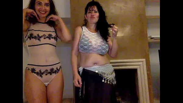 एचडी step Mother and Daughter on webcam 2 - more videos on पावर मूवीज़