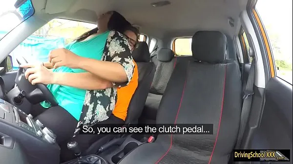 HD BBW pounded by horny driving instructor memperkuat Film