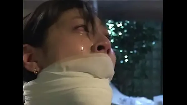 Filmes potentes A cadela asiática suja Arimi Mizusaki está toda amarrada, amordaçada e chicoteada até chorar em HD