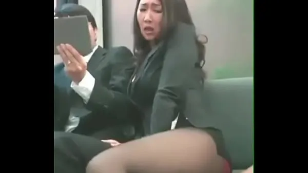 HD Who is She ? How Can I Get Her Video memperkuat Film