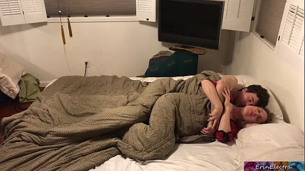 HD-Stepmom shares bed with stepson - Erin Electra tehoa elokuviin