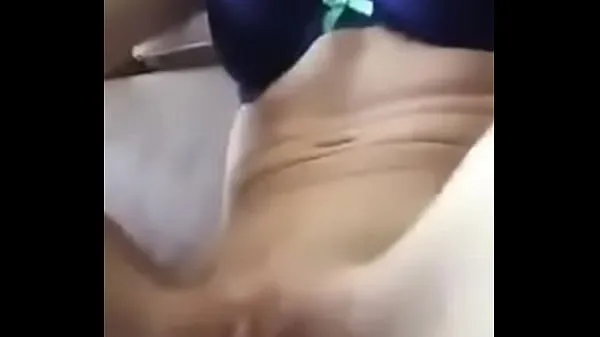 HD Young girl masturbating with vibrator power-film