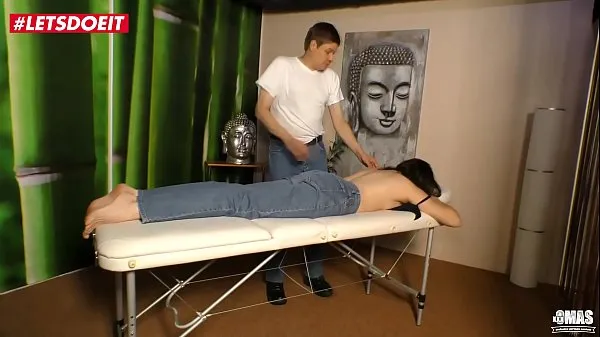 Filmy HD German Mature Wife gets Fucked by the Masseur o mocy