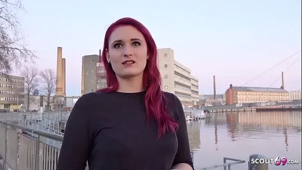 HD GERMAN SCOUT - Redhead Teen Melina talk to Fuck at Street Casting krachtige films