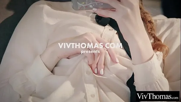 HD Sexy lesbians can't keep their hands off each other and grind to orgasm ภาพยนตร์ที่ทรงพลัง