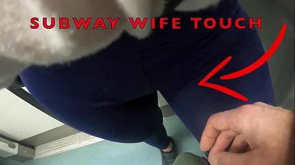 HD-My Wife Let Older Unknown Man to Touch her Pussy Lips Over her Spandex Leggings in Subway tehoa elokuviin