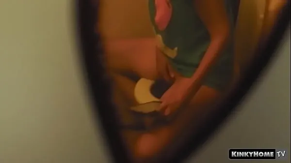 HD Hot girl is masturbating in the toilet power Movies