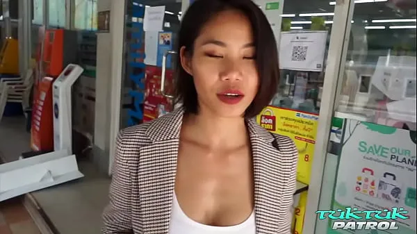 HD Sexy Bangkok dream girl unleashes tirade of pleasure on white cock krachtige films