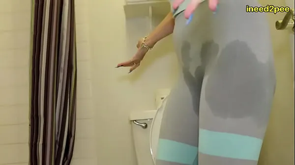 HD desperate to pee girls wetting their skintight jeans pissing power Movies