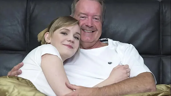 HD Sexy blonde bends over to get fucked by grandpa big cock kraftfulla filmer