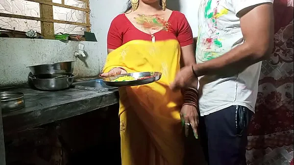 أفلام عالية الدقة XXX Bhabhi Fuck in clean Hindi voice by painting sexy bhabhi on holi قوية