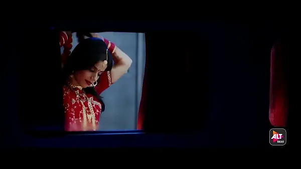 HD-Newly married indian girl sex with stranger in train tehoa elokuviin