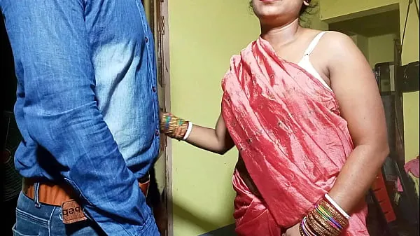 高清Bra salesman seduces sister-in-law to Chudayi Indian porn in clear Hindi voice电影功率