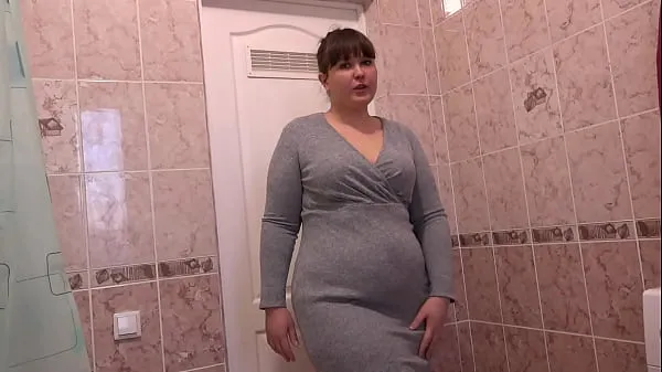 HD-The fat mom stuffed her girlfriend's panties into her hairy pussy and went home with them. Masturbation with underwear and panty sniffing tehoa elokuviin